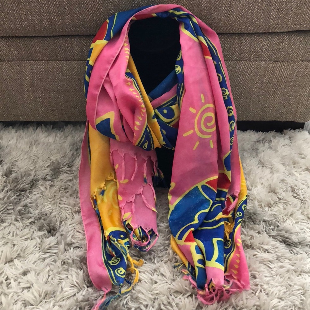 Very beachy Scarf/Wrap